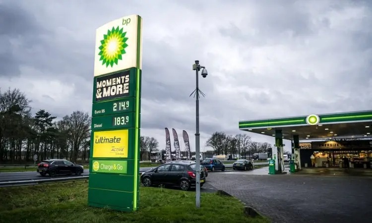 What Is an LED Gas Price Sign? Complete Buyer’s Guide