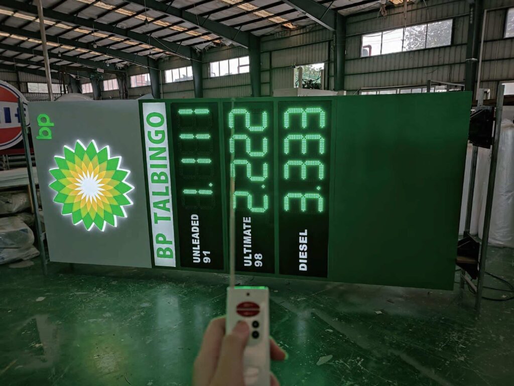 bp pylon sign