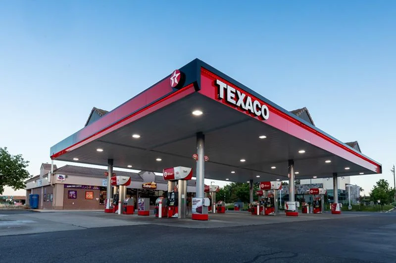 texaco-service-station-canopy-overall-view